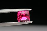 スピネル (Spinel)