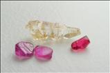 Gemmy サファイア (Sapphire) and 3 ルビー (Ruby) 結晶  (Crystals)