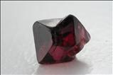 Purplish/ Red  Unusual Twinned スピネル (Spinel)