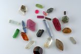 さまざまな鉱物 (various minerals)